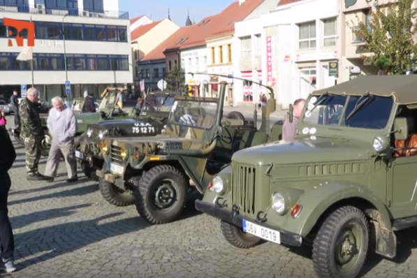 TV R1 Jih o sobotním srazu třebíčských veteránistů