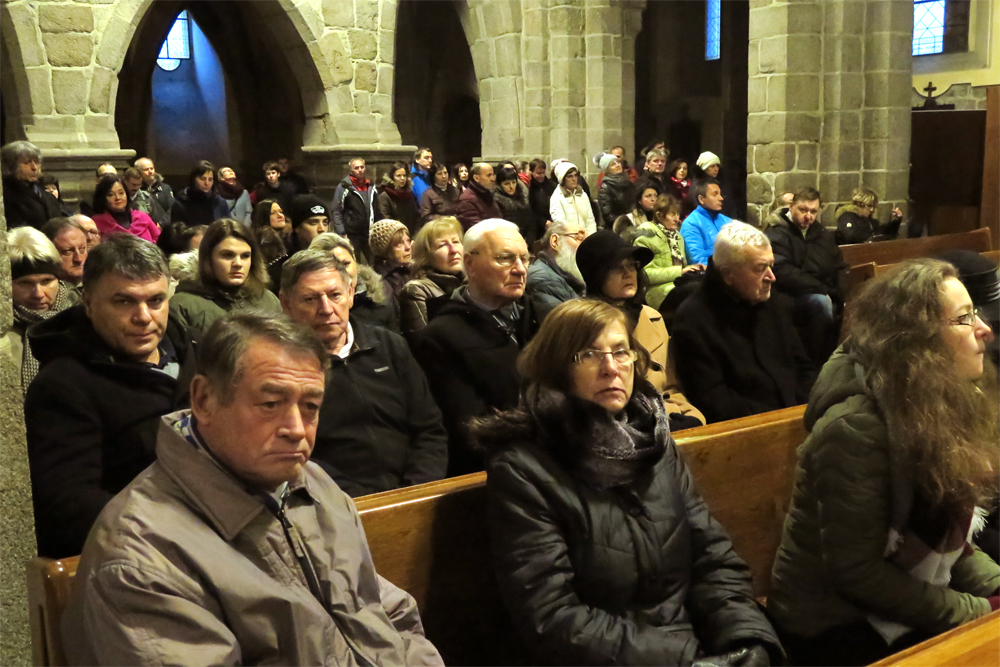 Novoročnímu varhannímu koncertu Marka Buše opět naslouchaly stovky lidí.