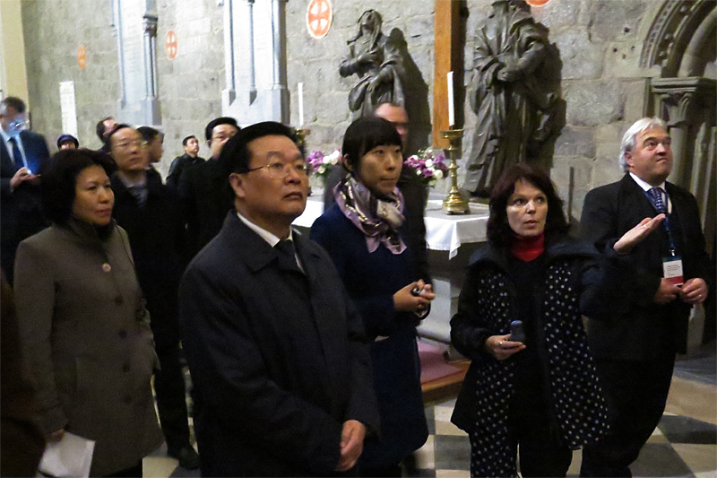 Číňané v bazilice sv. Prokopa